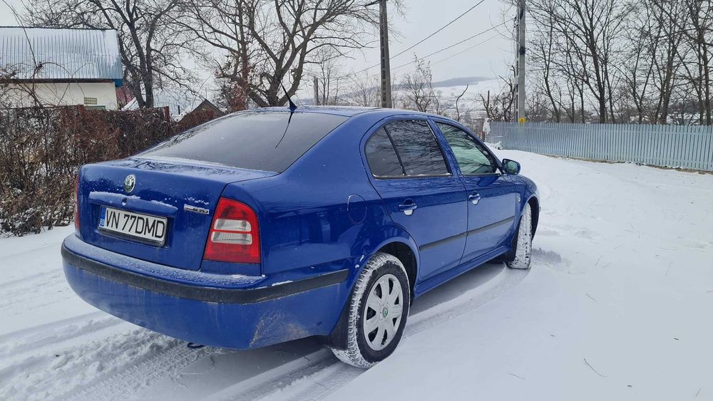 SKODA OCTAVIA, în stare f. bună, la 2.700 EURO (13.500 lei) negociabil