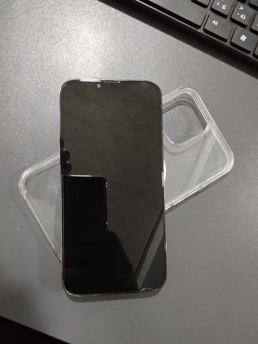 Iphone 13 pro max 93 yomks radnoy