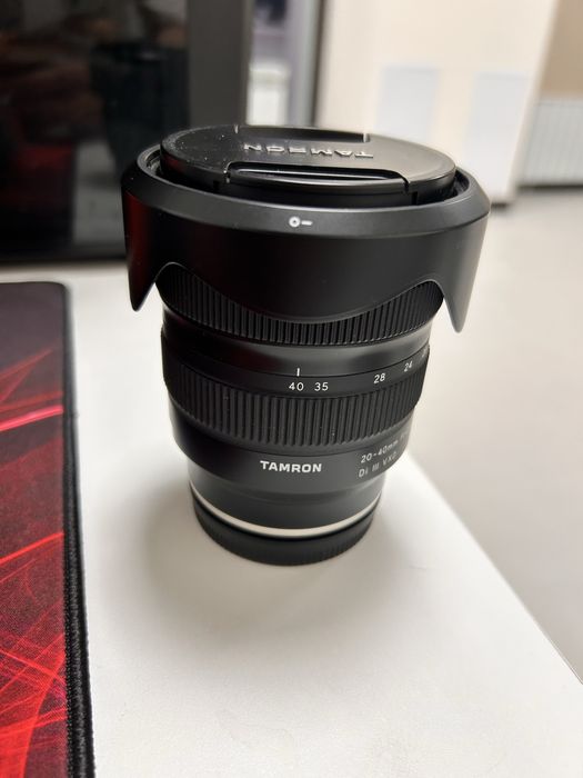 Продаётся Tamron 20–40mm f/2.8 (Sony E)