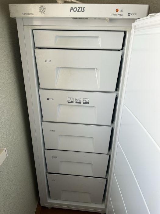 Продам морозильный шкаф