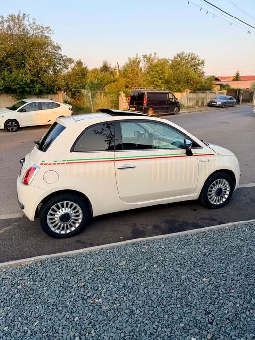 Vand fiat 500 masina personala