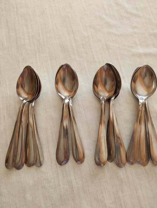 30 броя лъжици за 20лв.нови