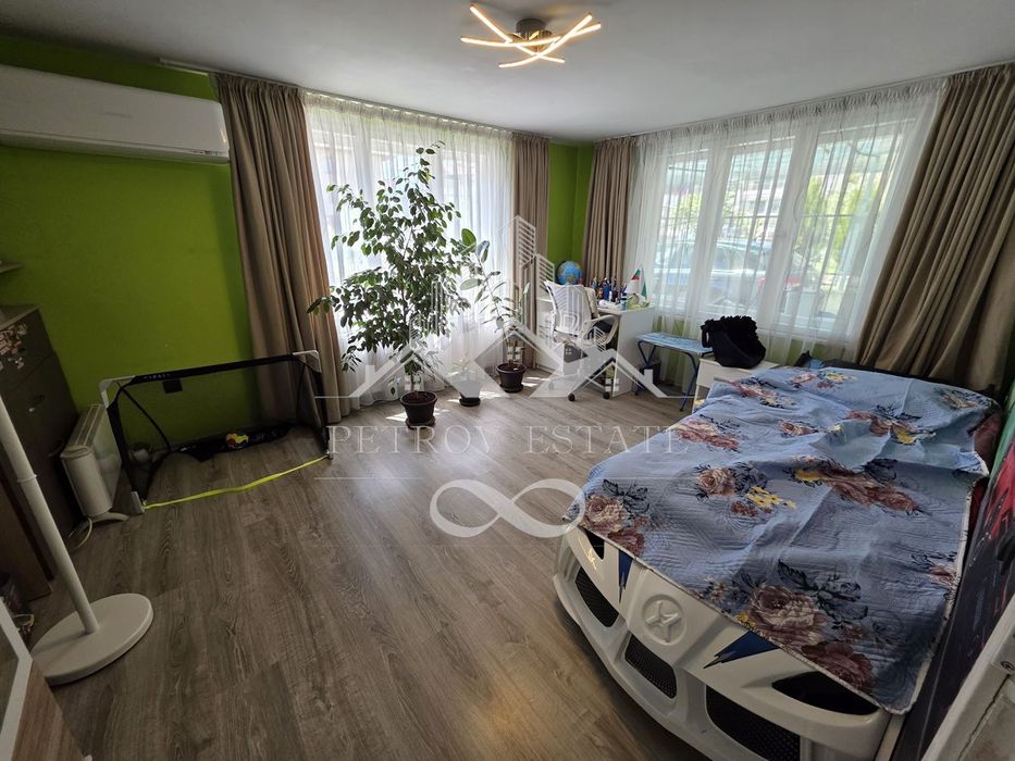 Продава се Четиристаен апартамент в Велинград - 104 кв.м за 589 €/кв.м - Снимка #3