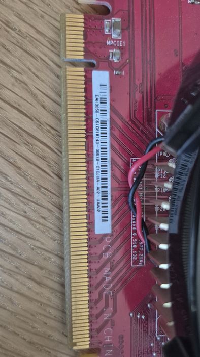 Vand placa video ASUS Radeon HD 3850 512 MB GDDR3