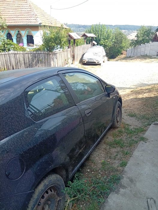Vând fiat grande punto