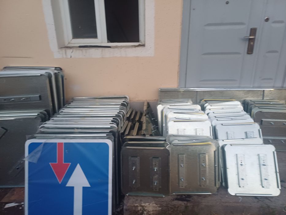 Yo'l belgilar tayyorlab beramiz O'zst 60/60  70/70  90/90  120/120