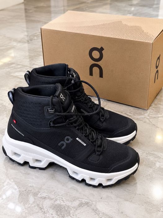 On Running Cloudrock Waterproof,  42, новые, с коробкой