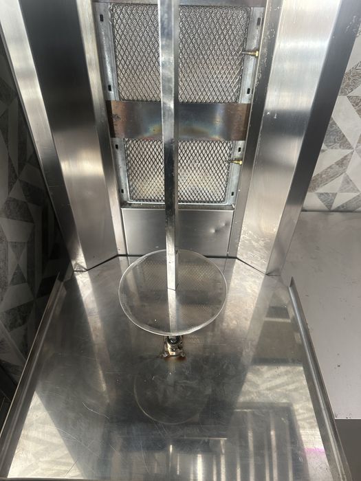 Aparat pentru shaorma