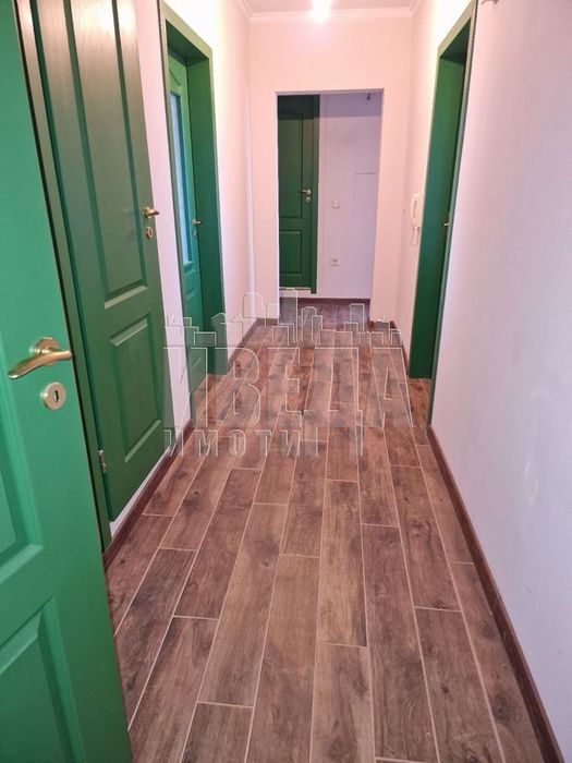 Продава се Четиристаен апартамент в Варна, Левски - 90 кв.м за 2778 €/кв.м - Снимка #9