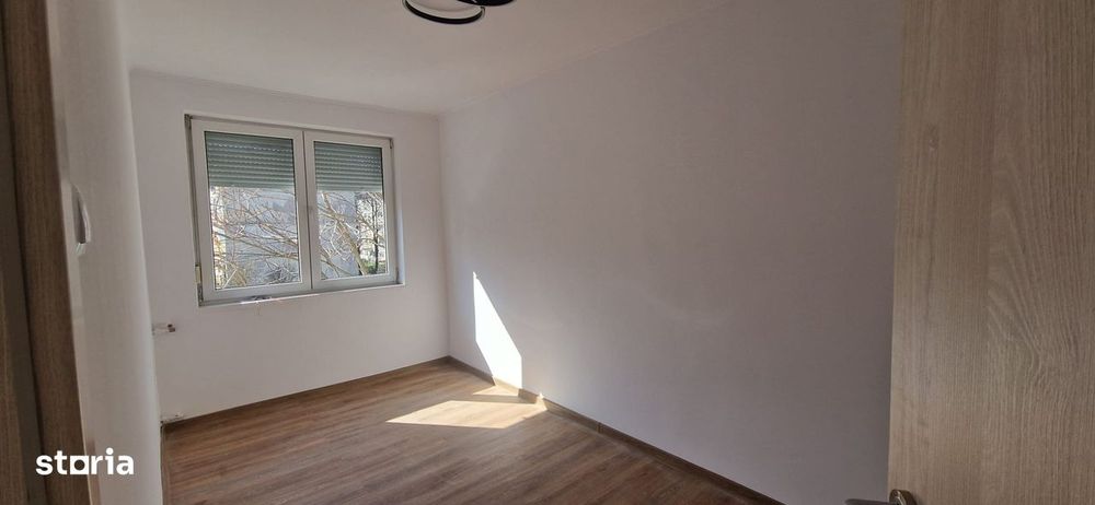 Apartament 2 camere, bucătărie separată, Oradea