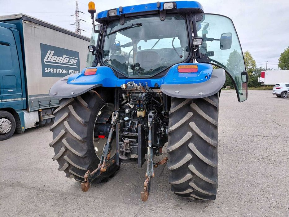 New Holland TS 125 A