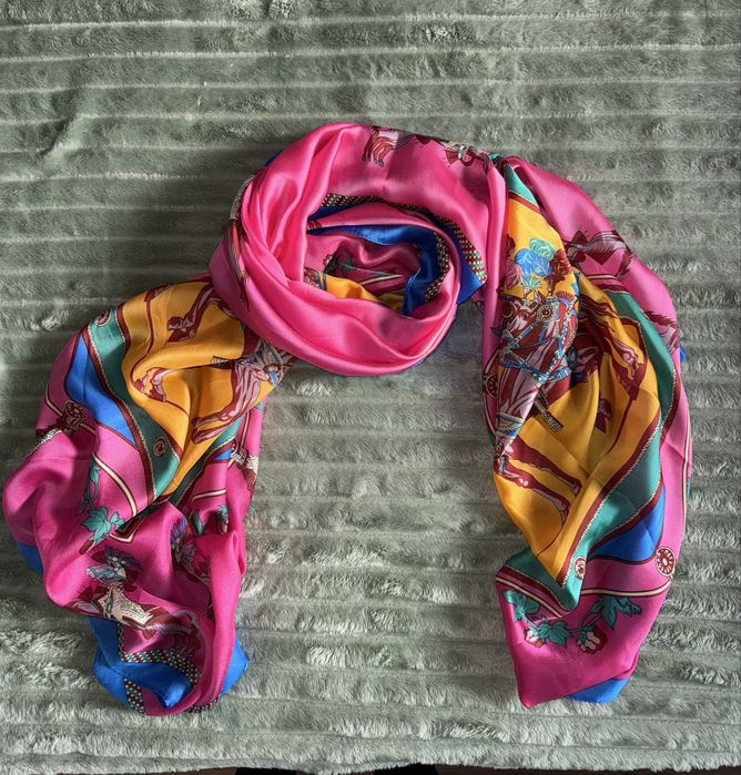 Esarfa Hermes 100% Matase Noua cu eticheta cadou Craciun