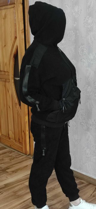 Спортивный костюм