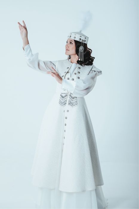 Платья на узату на прокат