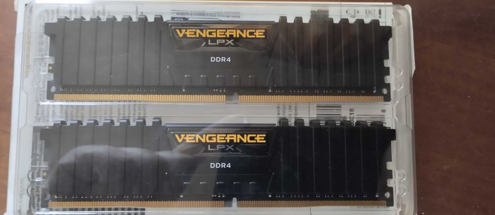 Corsair Vengeance LPX DDR-4 DIMM 32 GB 3600 MHz 2x 16 GB Kit