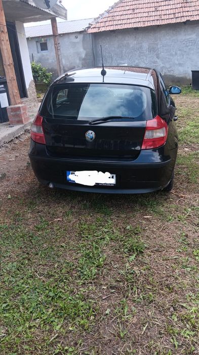 BMW 1 Series 2005