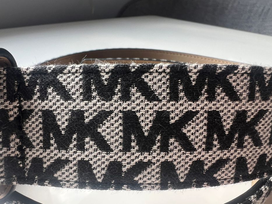 Michael Kors колан S размер