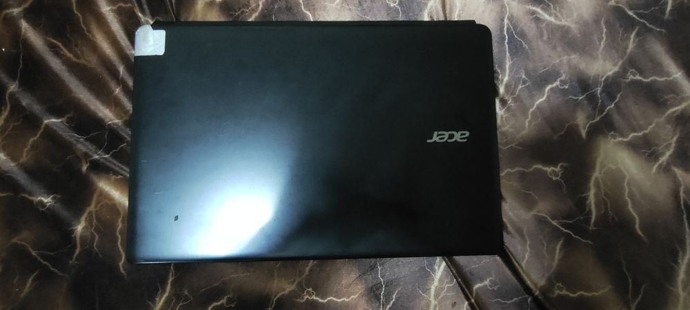 Acer aspire E1 series