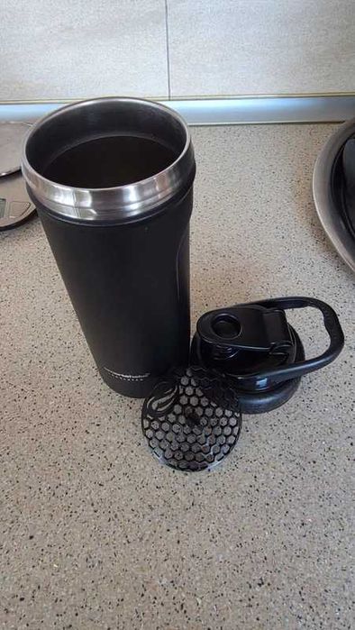 Shaker Smartshake 750ml, otel alimentar 18/8, pereti dubli / vacuum