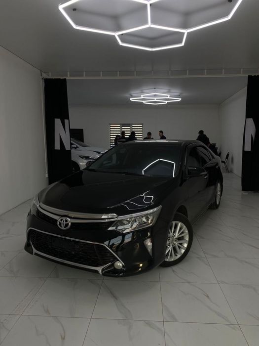 Toyota Camry 55 2015
