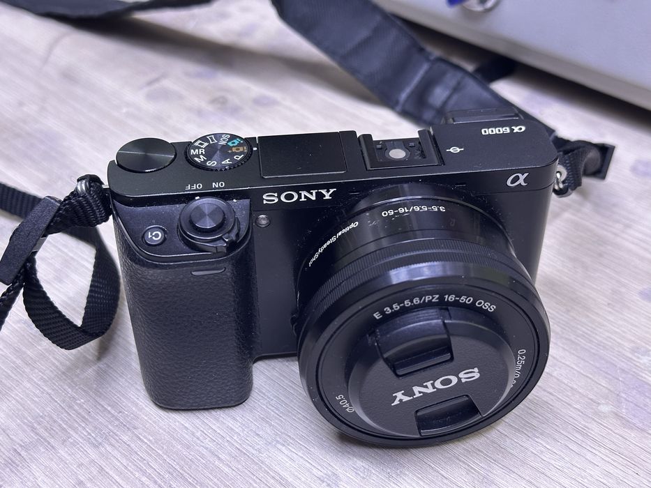 Фотоаппарат Sony Alpha 6000