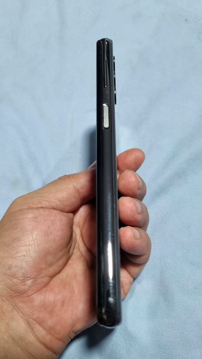 A32 5G ,128 gb funcționează foarte bine