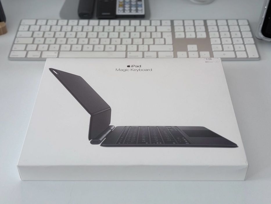 Tastatură Magic Keyboard Apple