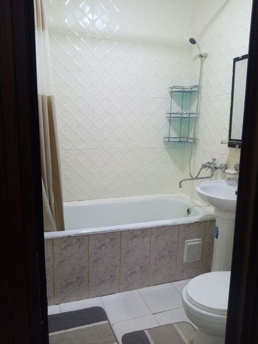 Srochna sagdiyanada 2 xona ijaraga uy beriladi