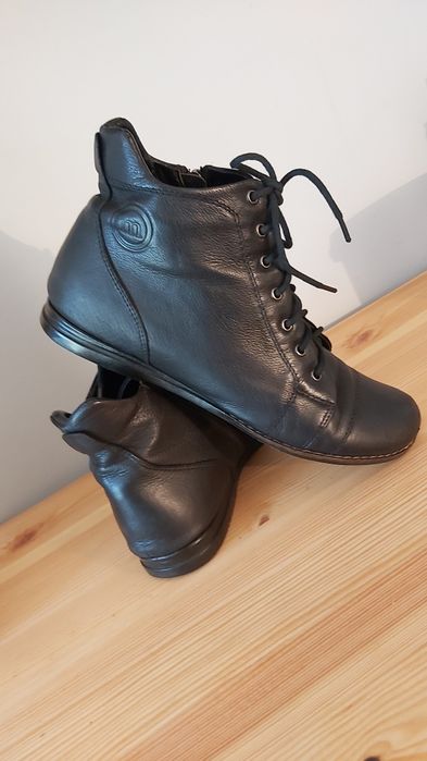 Ботинки женские демисезонные