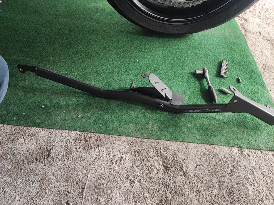 Vand suport top case