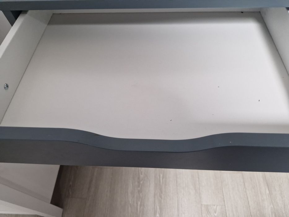 Продам офисный стол производством IKEA
