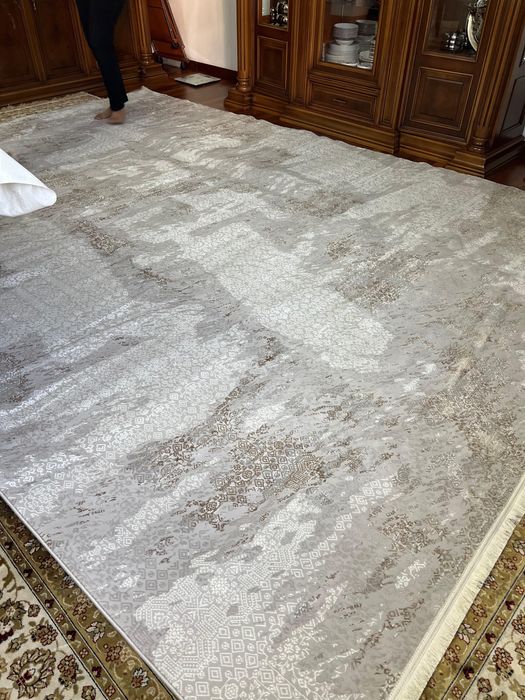 Продается абсолютно новый турецкий ковер