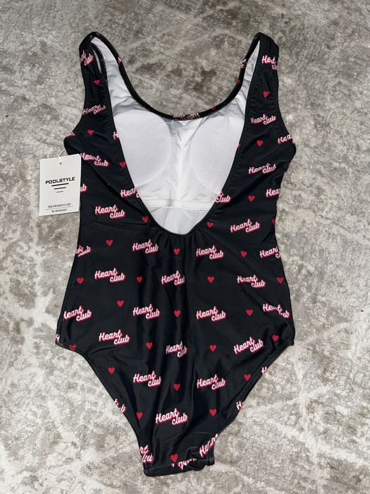 Продается купальник новый!