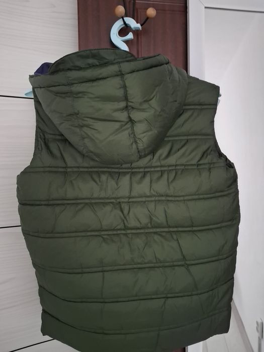 Vestă Massimo Dutti