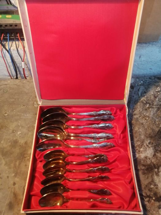 Set Original de Linguri de pe Timpul Comunist