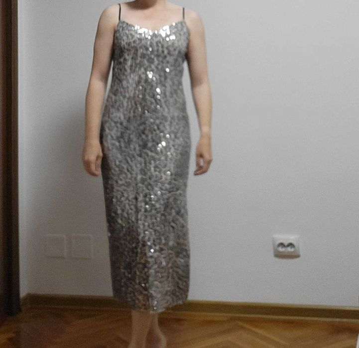 rochie noua Stradivarius. rochie de sărbătoare