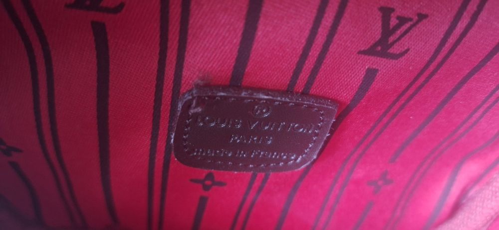 Дамска чанта Louis Vuiton