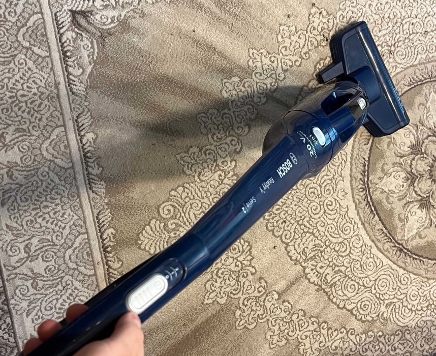 Bosch Ready y Series 2 aspirator vertical fara incarcator