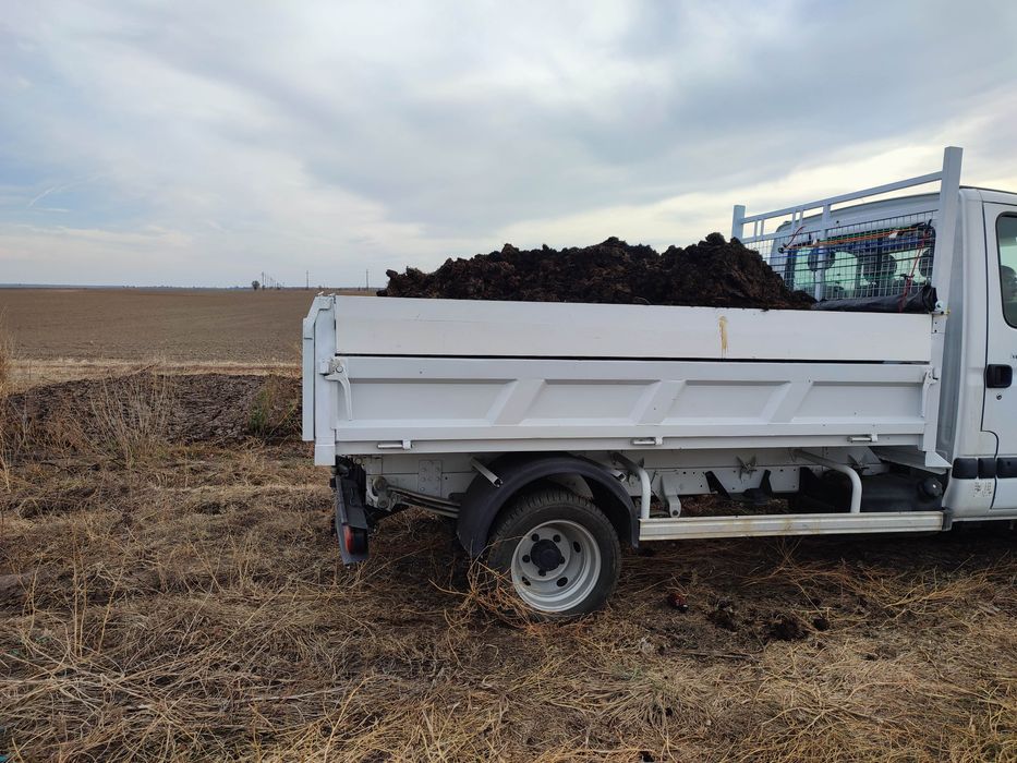 Nisip, pietriș, pământ, baligar