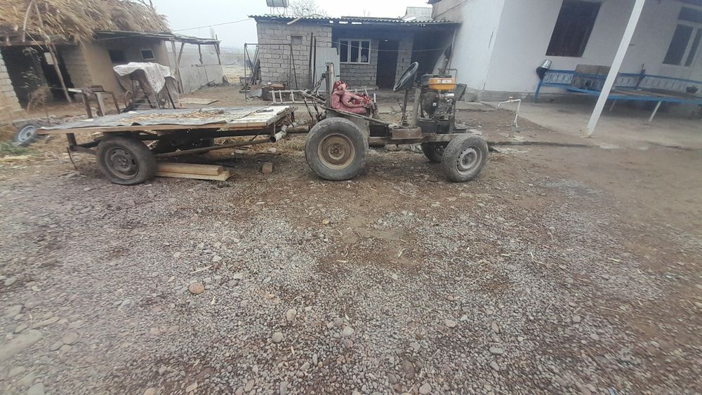 Mini Traktor sotiladi srochni