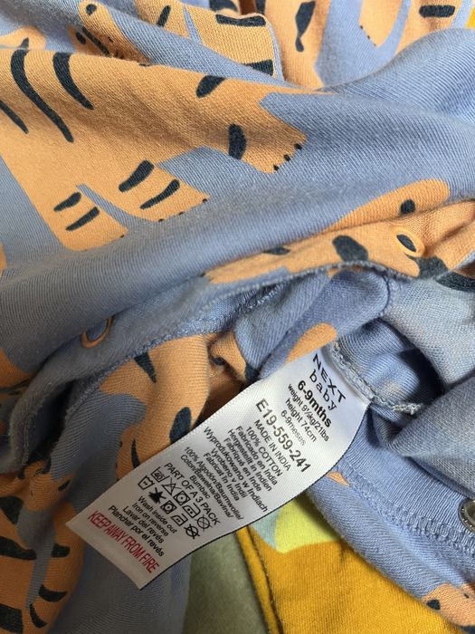 Ромпъри, пижами Next, Primark 6-9 месеца