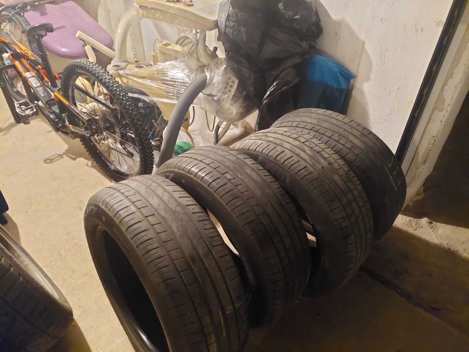 Летни гуми Pirelli   225 55 17 4бр.