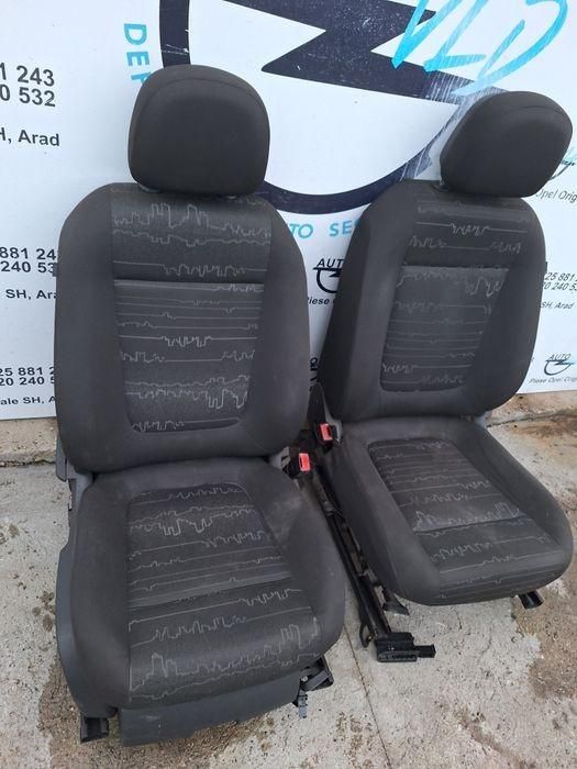 Scaune fata stanga dreapta material textil Opel Meriva B
