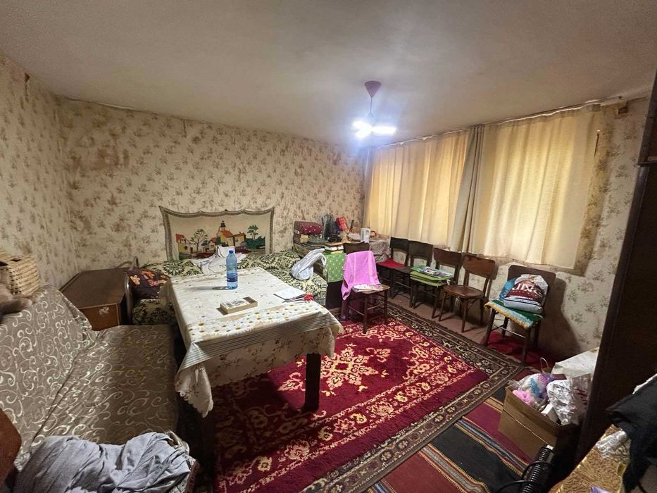 Продава се Къща в с. Славяново, Област Търговище - 252 кв.м за 286 €/кв.м - Снимка #4