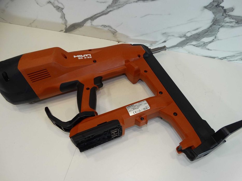 Hilti BX 3 L 22 - Уред за директен монтаж