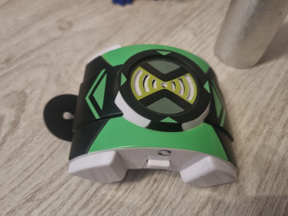 Lot jucarii Ben 10, Fulger McQueen 3-5 ani