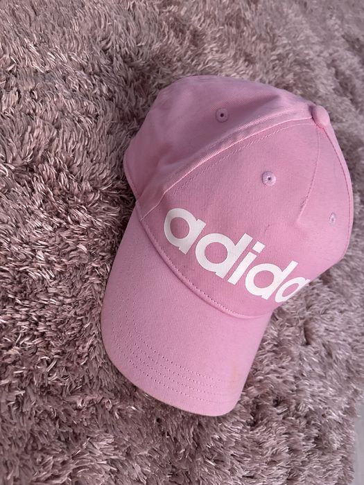 Дамска шапка adidas