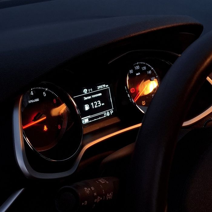 Onix redline sotiladi