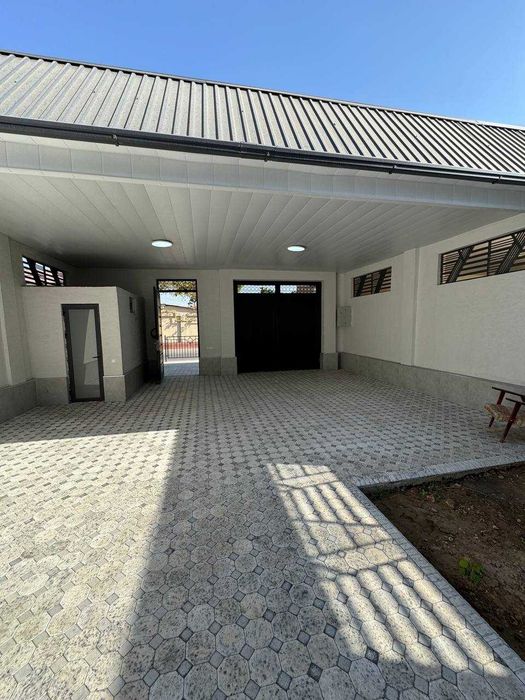 Бектемир • 4 сотих • яшаш 200 м² • 5 хона • 4 санузел • эгасидан