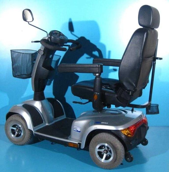 Scuter electric persoane dizabilitati Invacare Orion - 6 km/h
